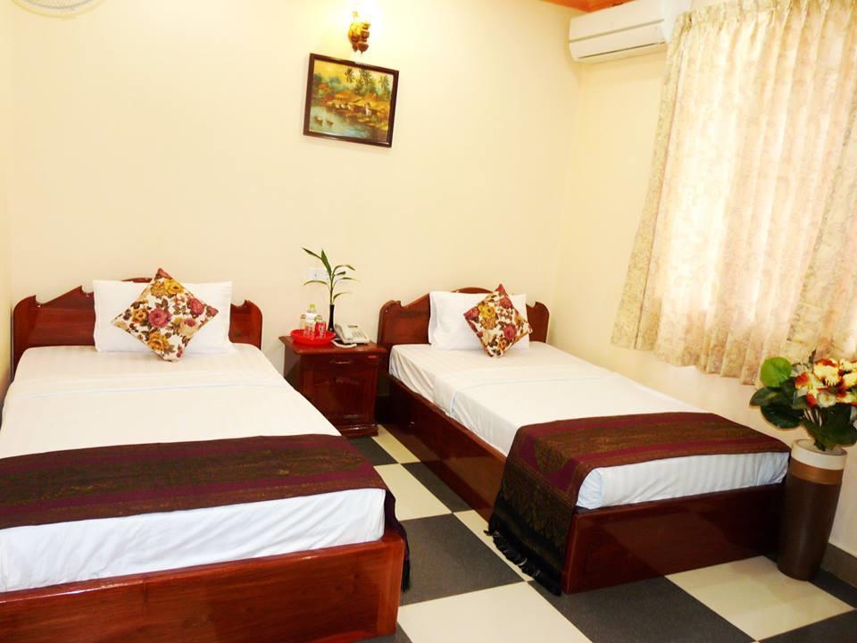 Hi Land Hotel Phnom Pen Exterior foto